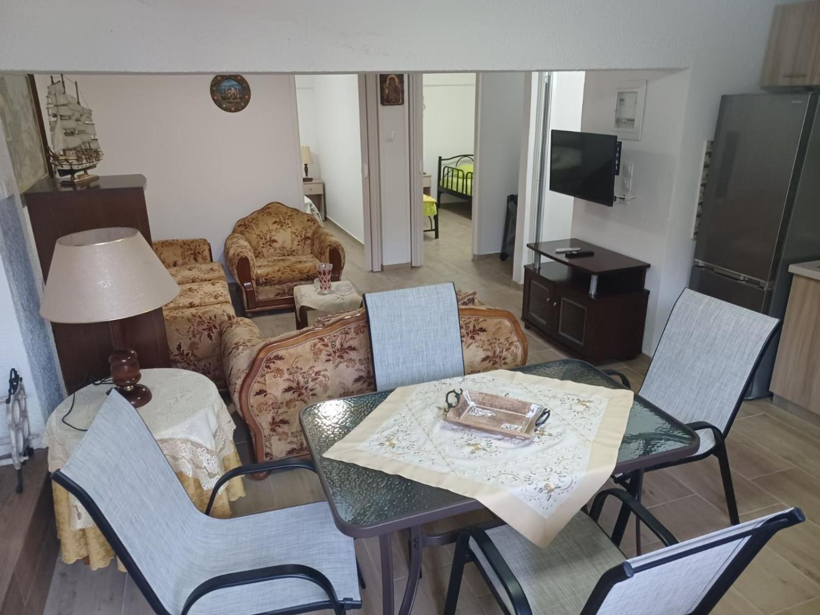 Vrasná Villa Filimon מראה חיצוני תמונה