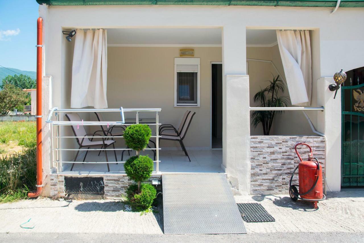 Vrasná Villa Filimon מראה חיצוני תמונה